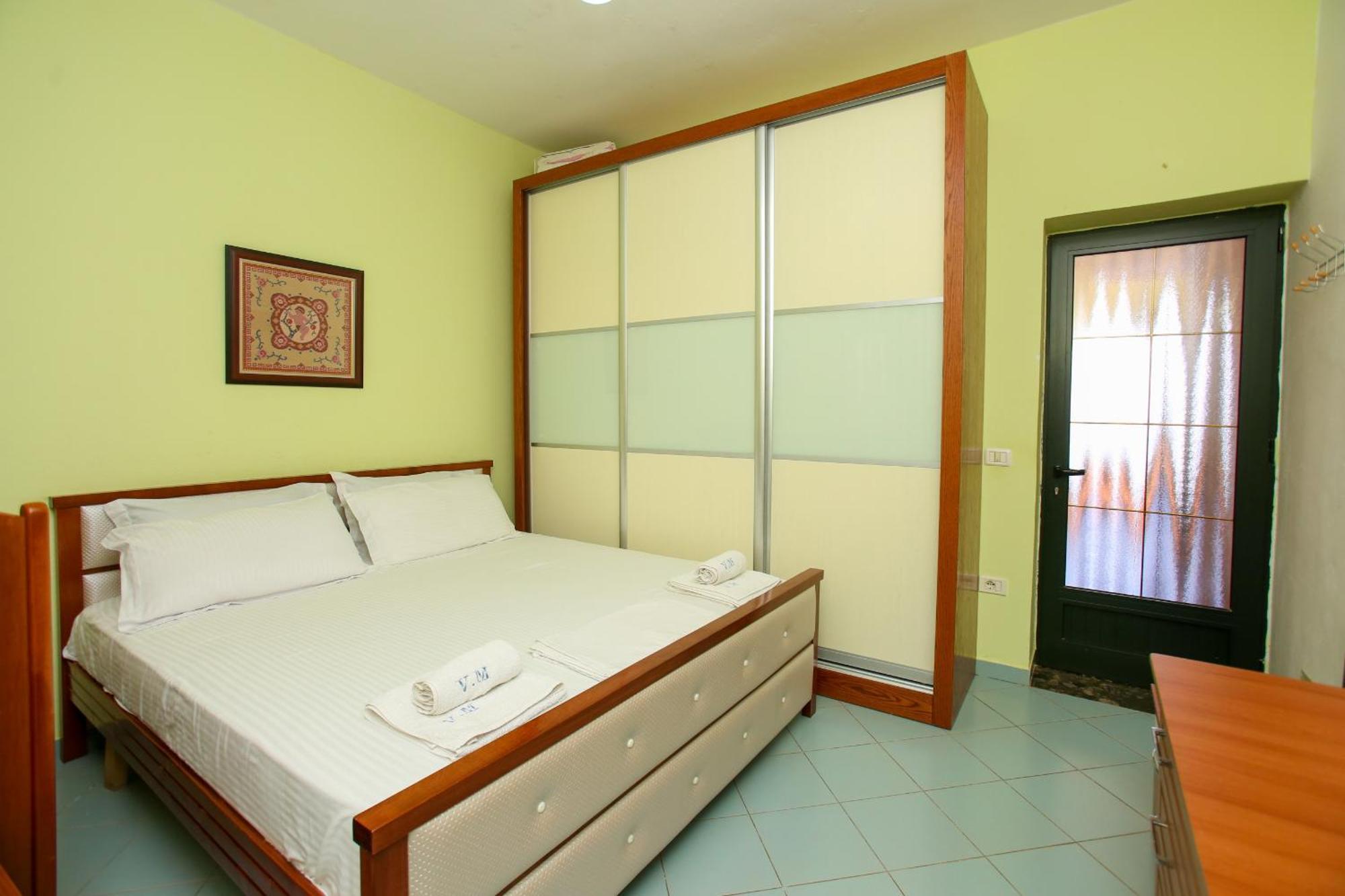 Villa Meminaj วญอเรอ ภายนอก รูปภาพ