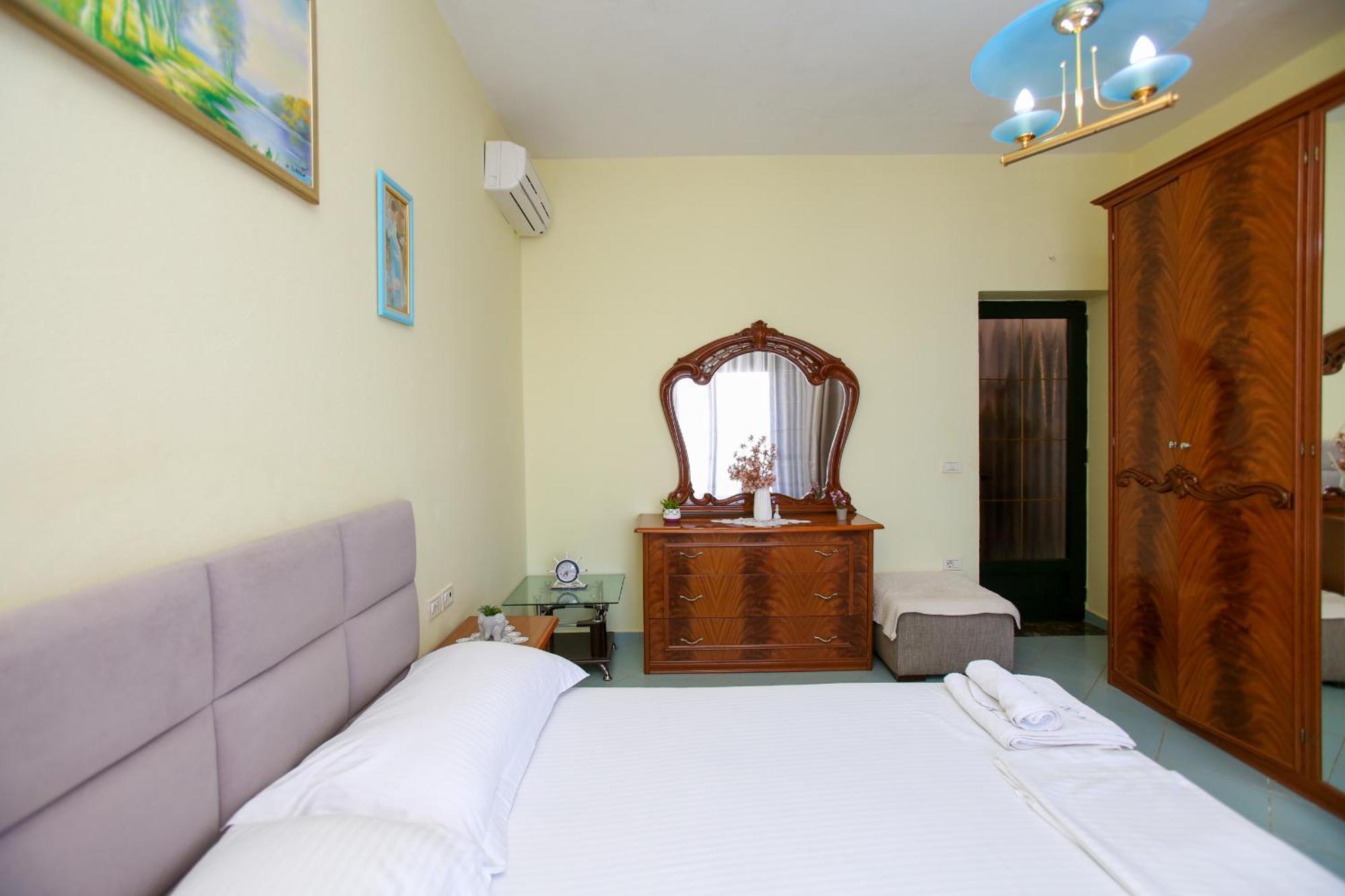 Villa Meminaj วญอเรอ ภายนอก รูปภาพ