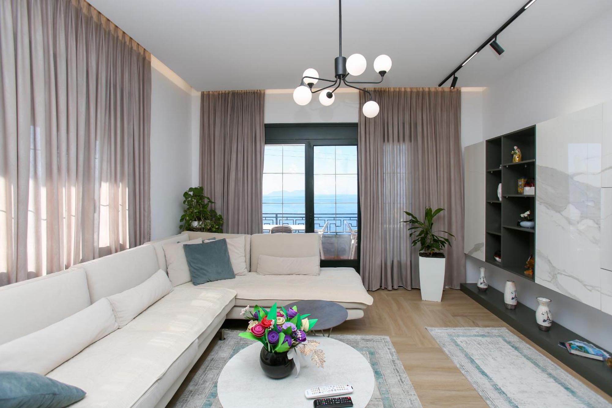 Villa Meminaj วญอเรอ ภายนอก รูปภาพ